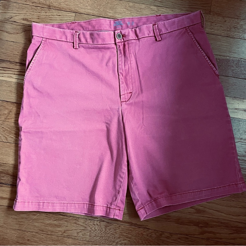 IZOD | Men’s Shorts | Size 38